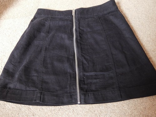 Jupe Courte Noire GAP – Femme – Taille UK 8 – Avec étiquettes – Style Skater