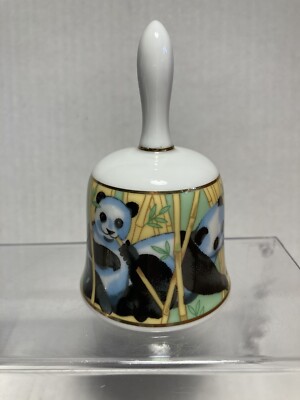 Vintage Marutoyo Porcelain Bell Panda Bear Family Eating Bamboo Made in ...