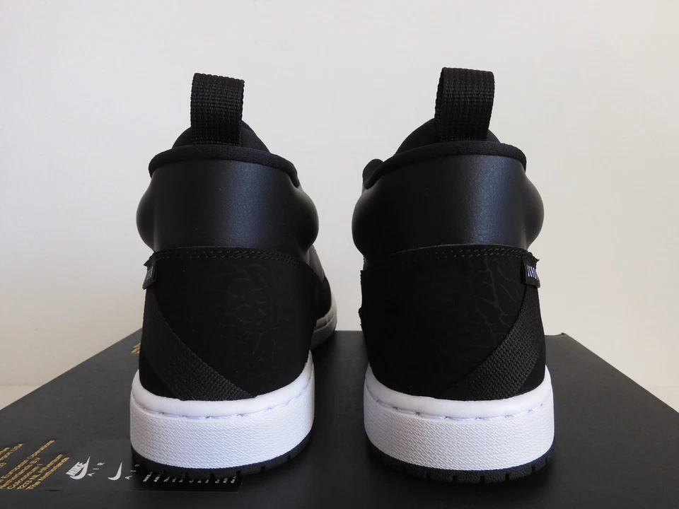 NIKE AIR JORDAN FADEAWAY NEGRO-NEGRO-BLANCO-NEGRO TALLA 9 [AO1329-011] Foto 4 de 4