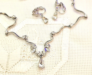 Nina Ricci for Avon Wedding Carved Silver Crystal Tear Drop Neckalce & Earrings