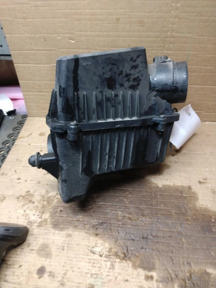 Conjunto de filtro de aire usado se adapta a: GMC Terrain 2.4 Grado A 2011 Foto 2 de 4