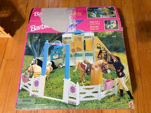 Barbie Riding Stable  #18428 Horse Corral Fence Play Set Mattel 1998 Vintage Box