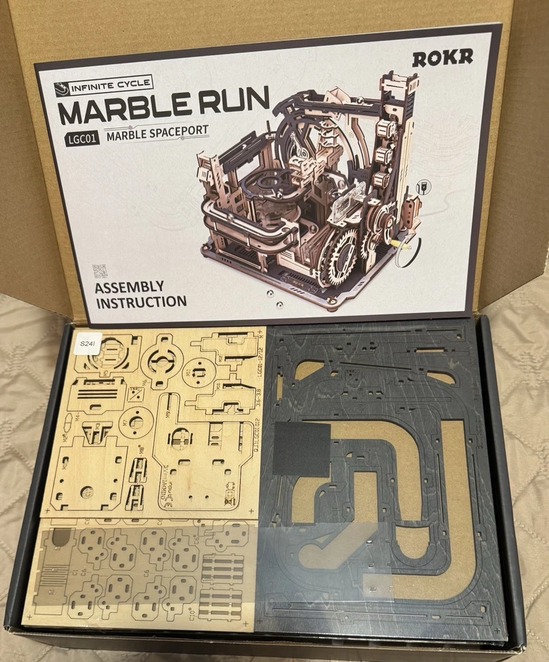 ROKR NEW Marble Run Manual/Electric LGC01 Spaceport 3D Wooden Puzzle Toys Games - Image 2 of 4