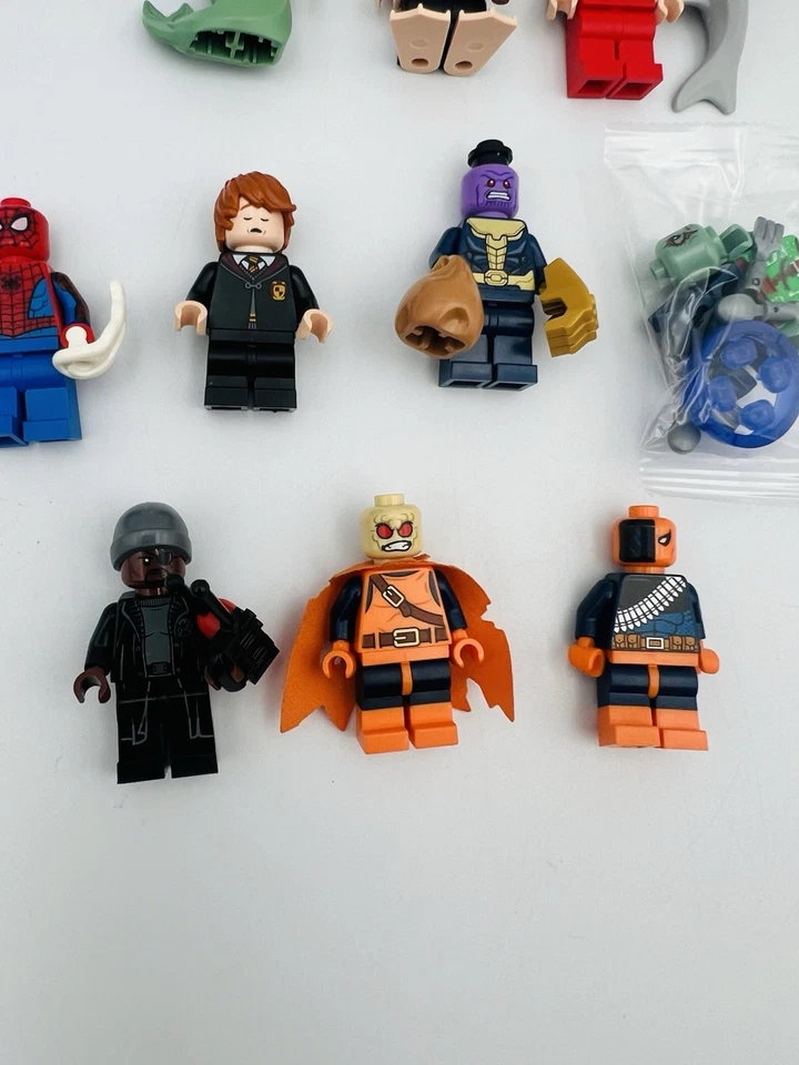 Lego Super Heroes y Harry Potter Minifiguras Lote y Accesorios (10) Lote 3 Foto 2 de 4
