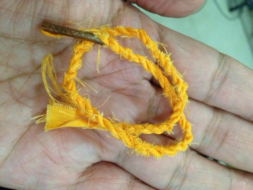 Rare!Takrut Chai Geeworn LP Koon Wat Banrai Old Thai Amulet Buddha Antique FREE - Picture 4 of 9