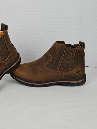 Stivali Chelsea Skechers Dorton 64263 in pelle marrone punta tonda da uomo taglia 10,5 - Foto 3 di 14