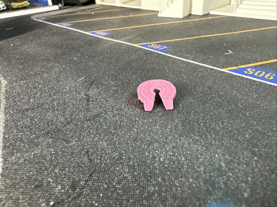 1/64 DCP REPUESTOS ROSA PETERBILT 359/379/389 QUINTA RUEDA PLACA Foto 4 de 4