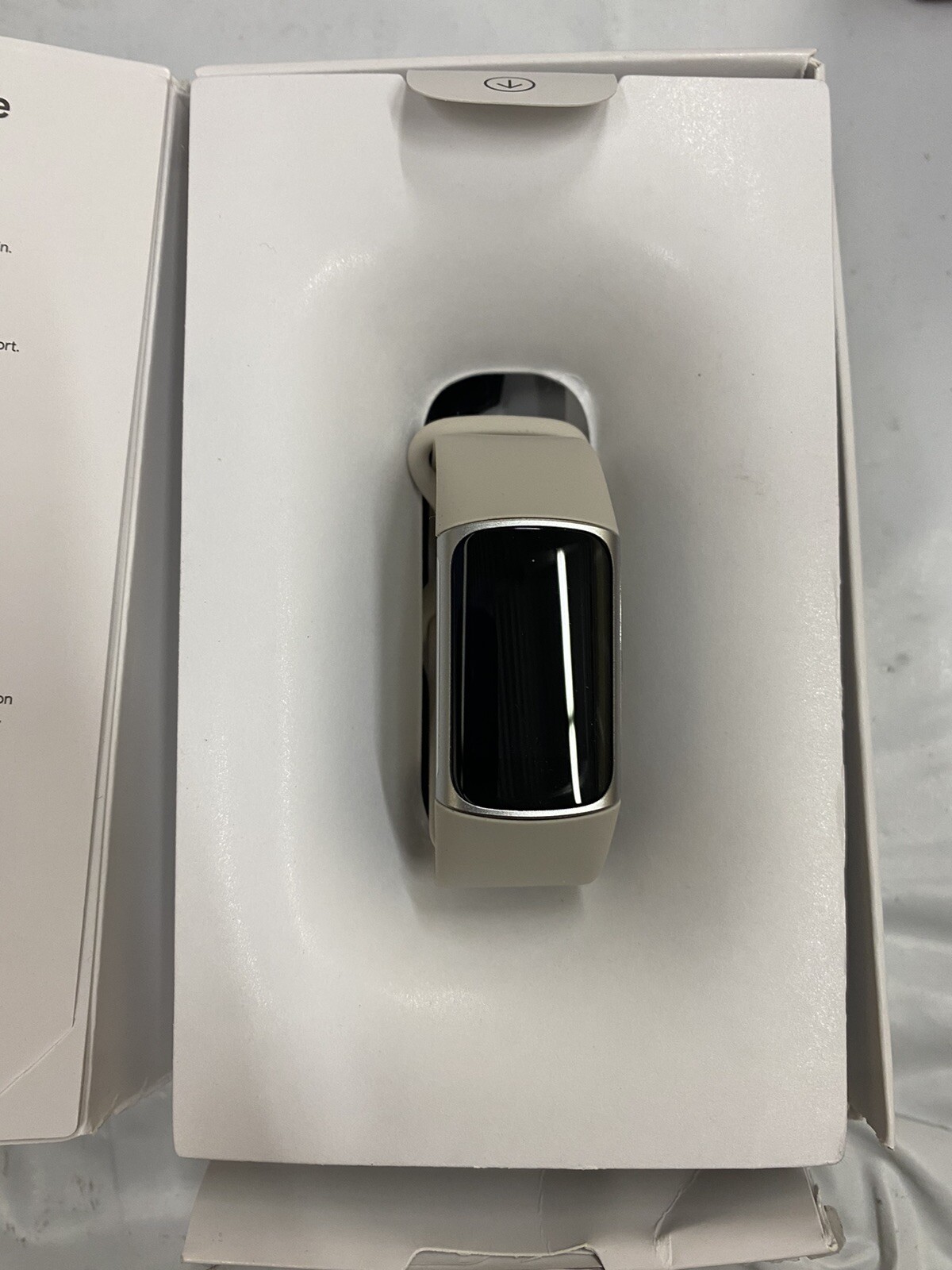 Fitbit Charge 5 Advanced Fitness & Health Tracker with Built-in GPS - USED-image