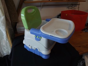 tabletop baby seat