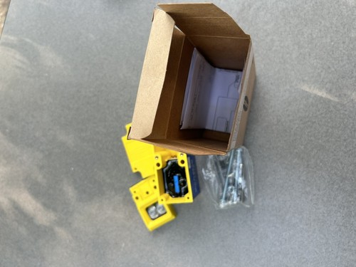 Banner SBF1 | 447Y |Multi-Beam Scanner | Block High-Speed | Fiber Optic | 1ms - Picture 3 of 3