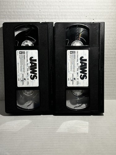 Jaws VHS 2-Tape Set Anniversary Collector's Edition Double-Pack 2000 Horror VTG - Picture 3 of 3