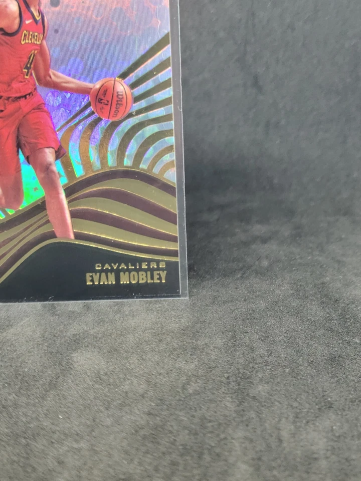2021-22 Revolution Evan Mobley Rookie Revolution RC #1 Cavaliers 🔥🍀🤙🏾  - Image 4 of 4