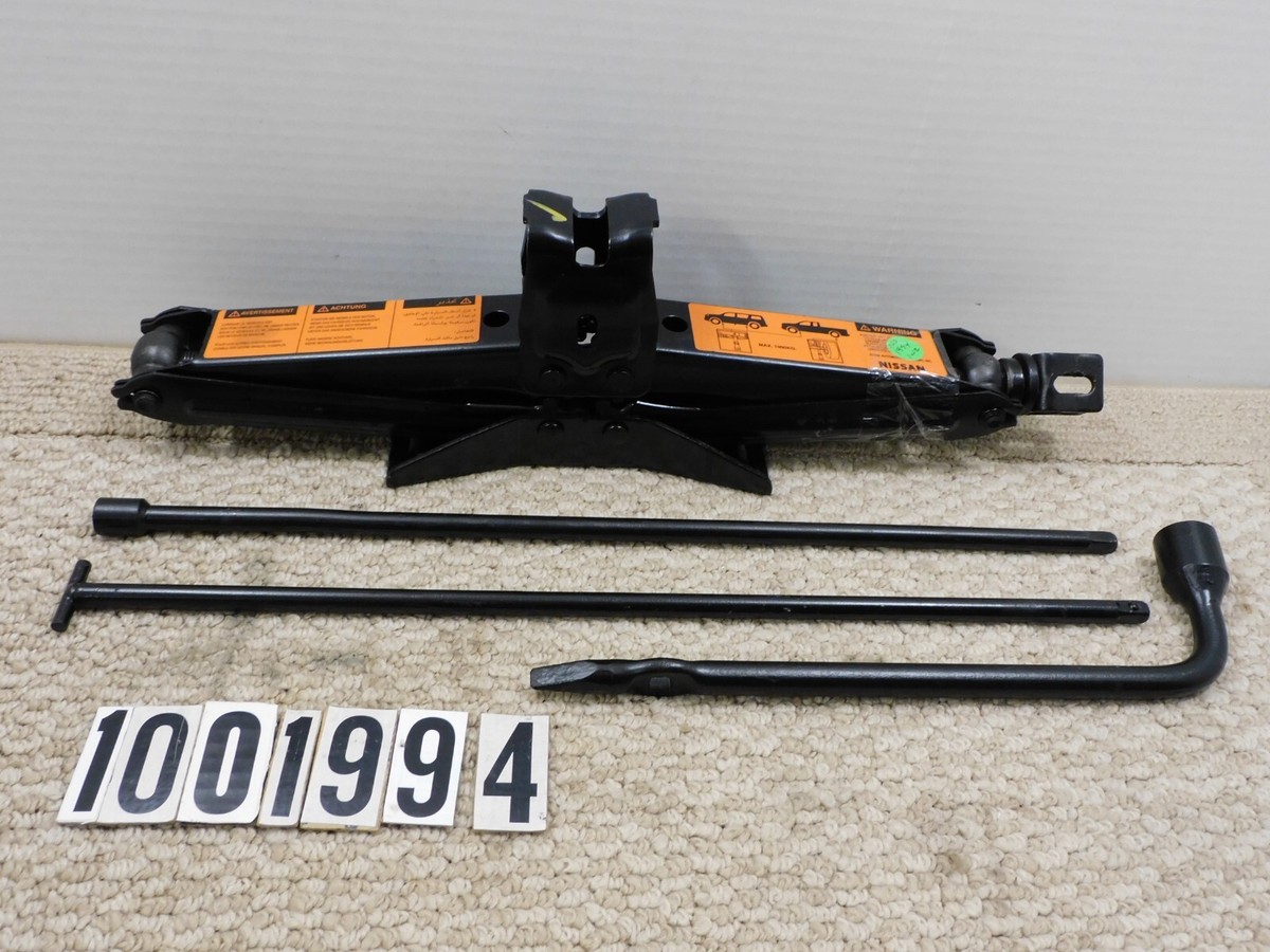 04-15 Nissan Armada QX56 Spare Tire Scissor Jack & Tool Kit Set