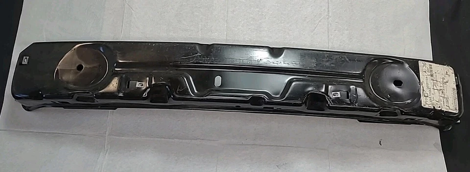 Para-choque dianteiro MOPAR 68051394AA OEM compatível com - 2004-2006 Dodge Durango - Imagem 3 de 4