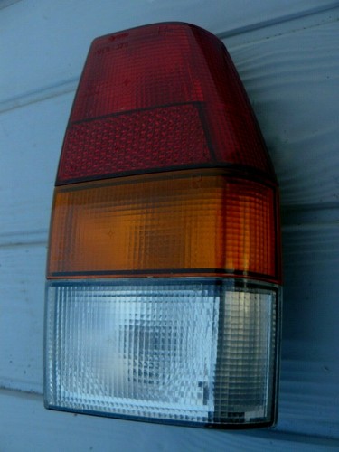 VW Polo 86 C Rechts  Rücklichtlampe Rückleuchte Bremslicht Rücklicht **