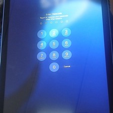 Apple iPad Tablet Silver, Model iPad, Series Apple iPad, OS iPadOS