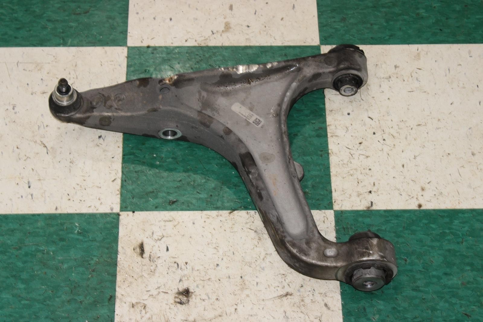 Maserati Ghibli 2014-2021 Front Left Lower Control arm