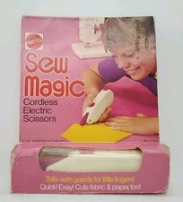 Mattel Sew Magic Cordless Electric Scissors toy 1973 - MIB! 