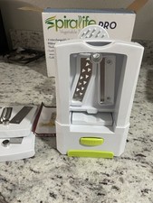 Vegetable Spiral Slicer with 3 changeable Blades White Green Spiral Life Pro