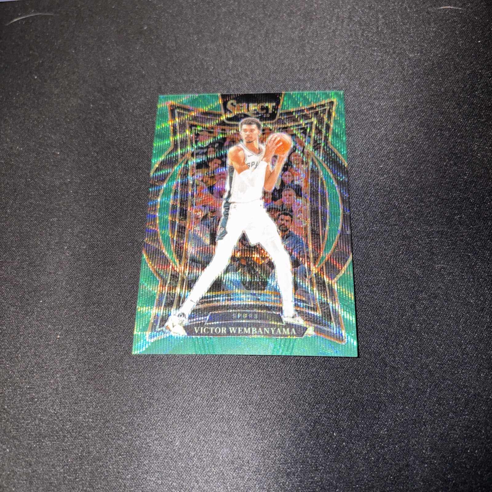 2024-25 Panini Select Victor Wembanyama Concourse Green Wave Prizm #/50