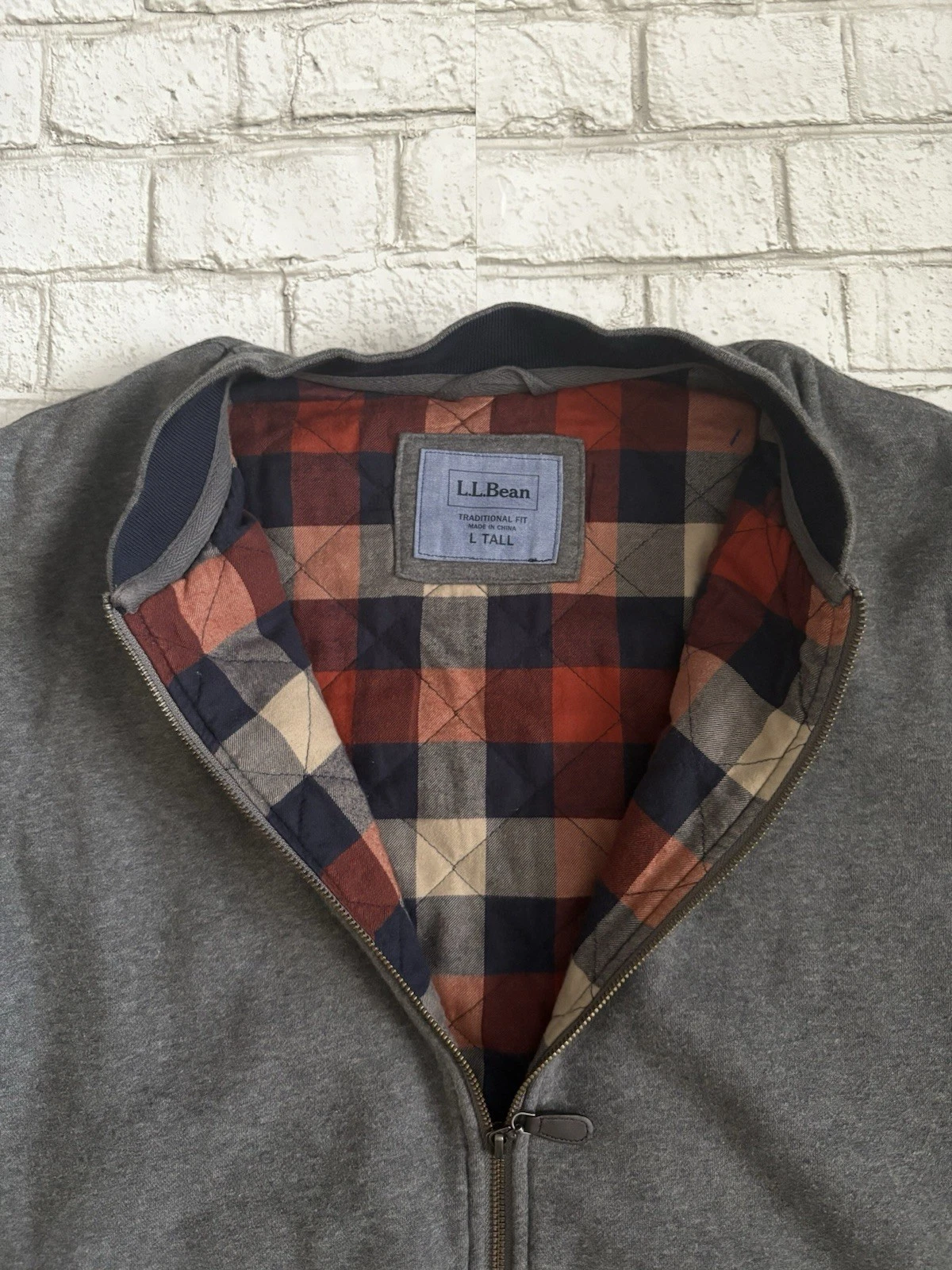 L.L. Bean Full Zip , Flannel Lined, Insulated, Mens Large Tall Gray Plaid Lined
