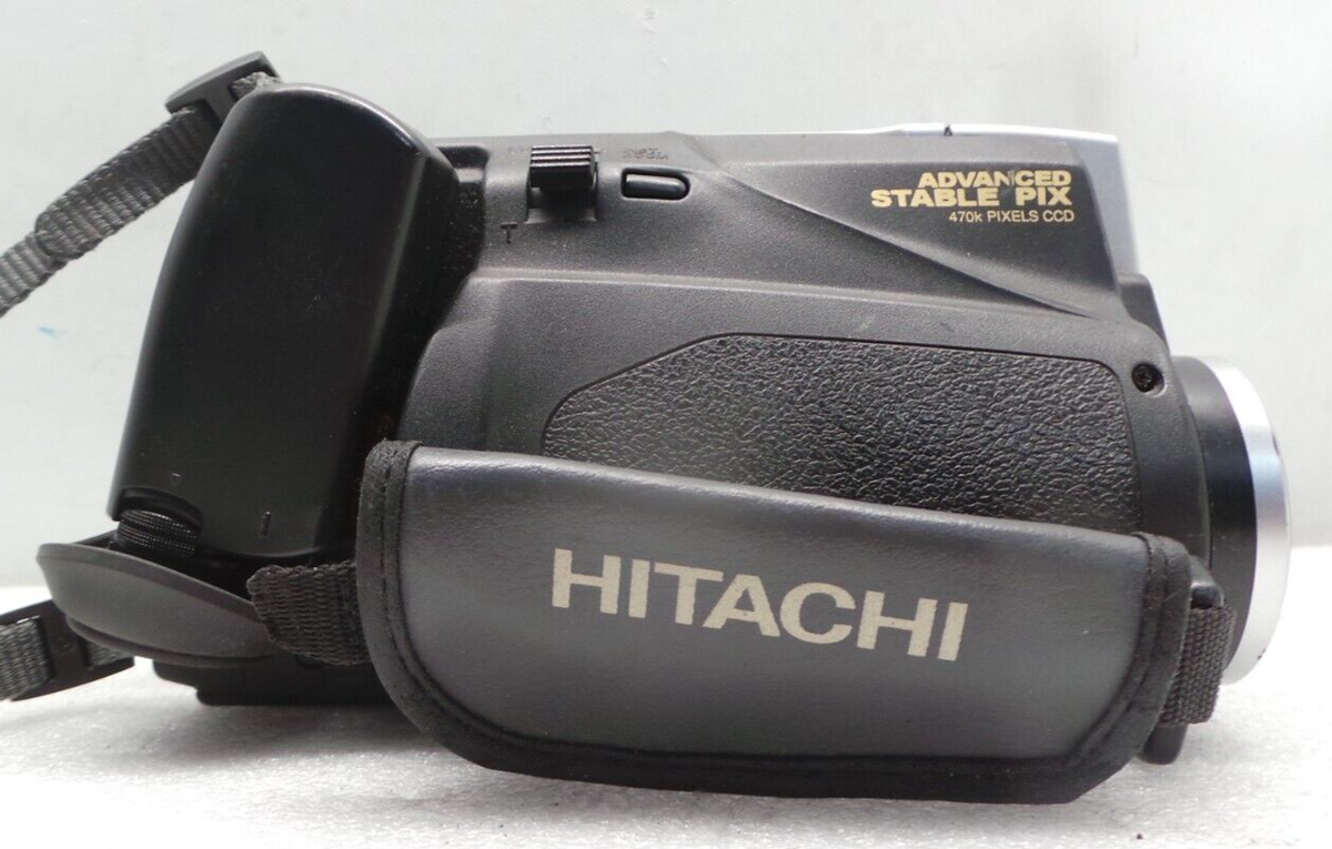 Hitachi VM-E645LA 8mm Dual Dsp Video Camcorder Camera
