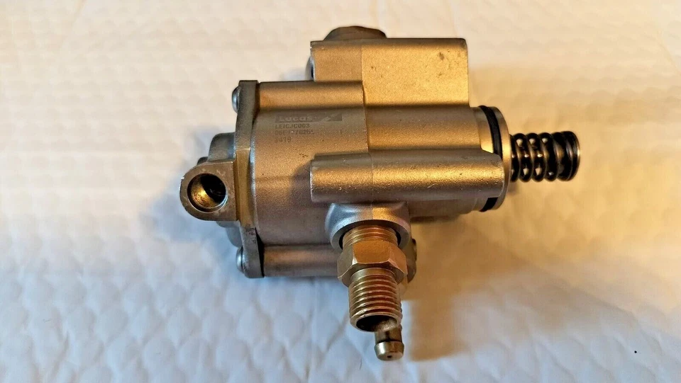 高压燃油泵 原始设备制造商 LUCAS 适用于 2.0T 大众 EOS 高尔夫 奥迪 A4 A6 TT 斯柯达座椅 — 第 4/4 张图片