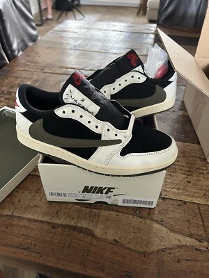 air jordan 1 low travis scott olive USA 9.5W  EU 41 UK 7