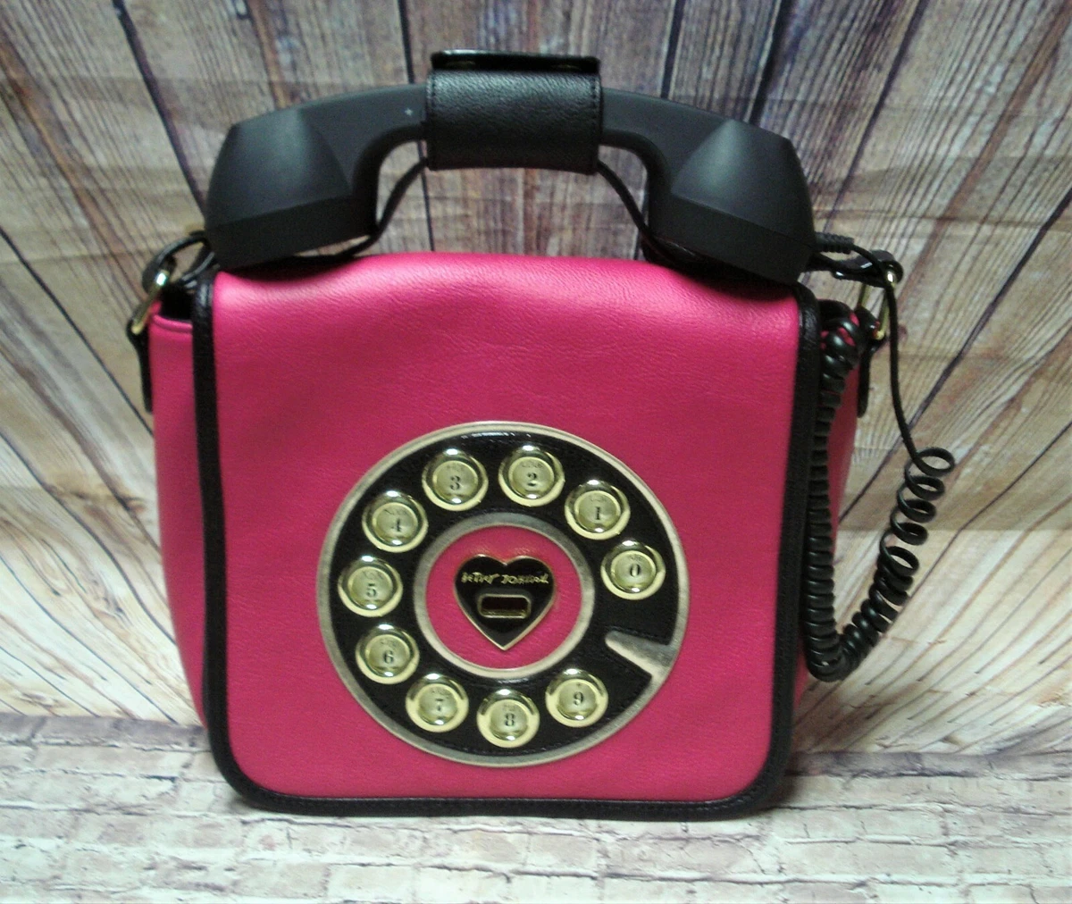 Betsy Johnson Telephone Purse T-Stand Display – Fixtures Close Up