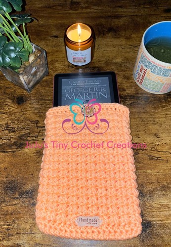 Cover for Kindle Paperwhite E-Reader - Tablet Sleeve - Gift for Book Lovers - Picture 3 of 4