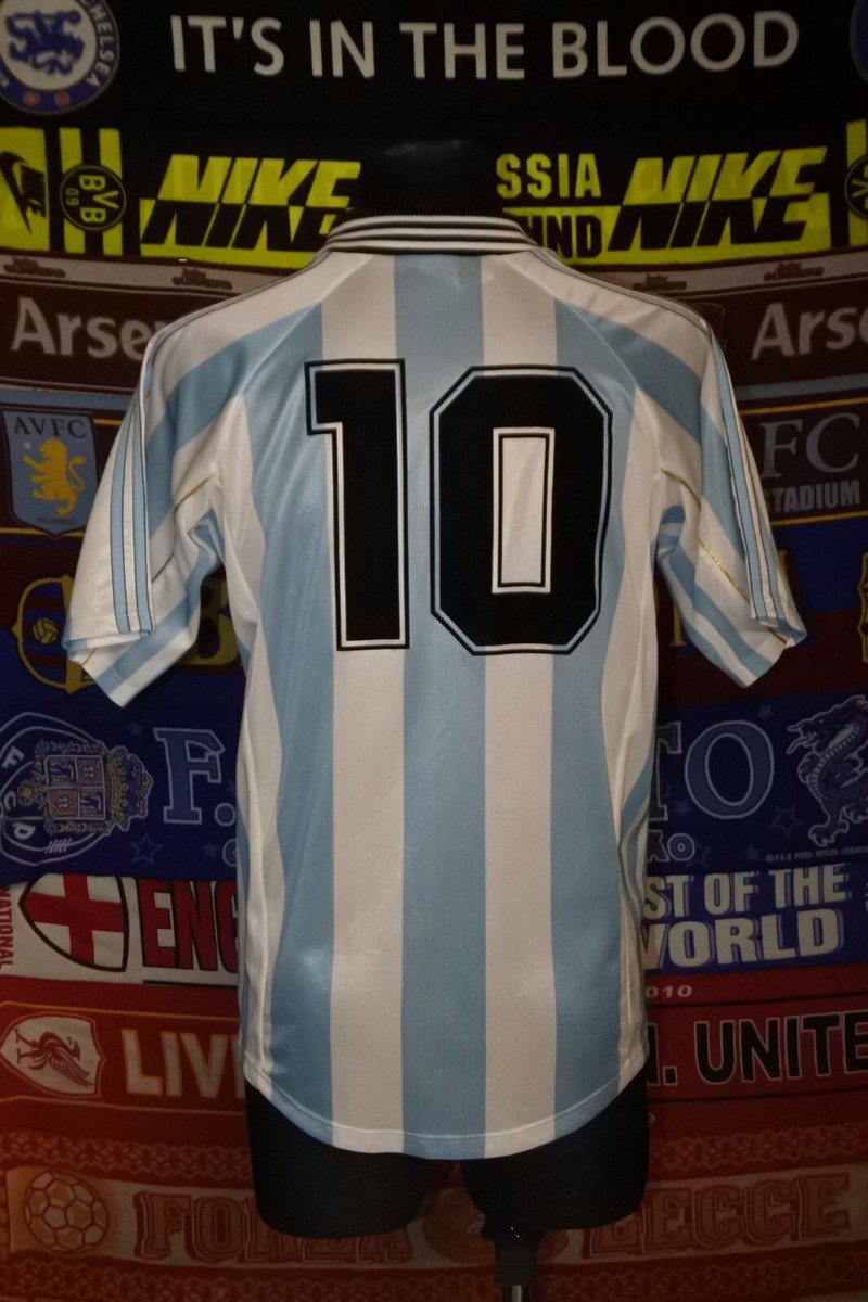 4.5/5 Argentina adults S/M 1998 #10 Maradona football shirt jersey