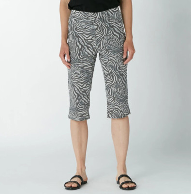 DG2 by Diane Gilman Virtual Stretch Printed Pull On Pedal, Grey Zebra, M