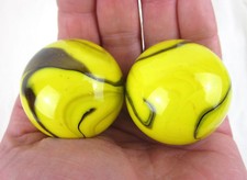 2 MAMMOTHS 1 5/8" Bumble Bee Yellow Marbles glass Massive 42mm LARGE HUGE Swirl