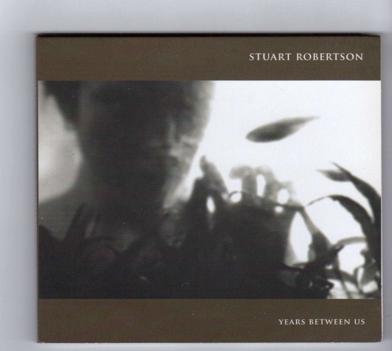 (HW790) Stuart Robertson, Years Between Us - 2010 CD
