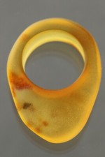 Genuine BALTIC Sea AMBER Solid Piece Carved RING 4.75 UNISEX 15.5mm 3.1g 40125-5