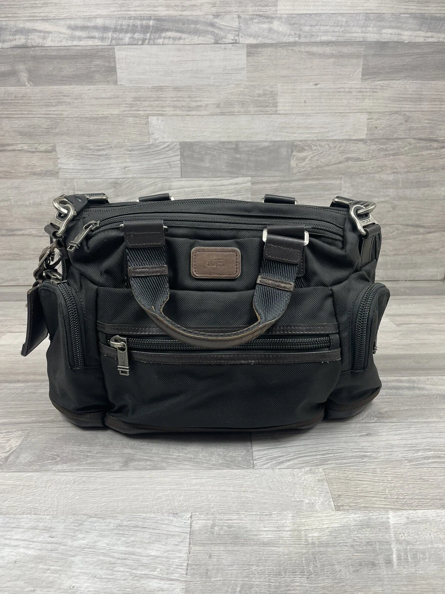Tumi brooks clearance