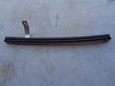 2018 NISSAN VERSA REAR DOOR WINDOW GLASS RUN CHANNEL GUIDE RIGHT SIDE- LOWER OEM