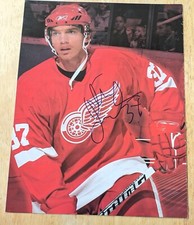 Mikael Samuelsson  Red Wings  Signed Picture (Game Day Insert poster)