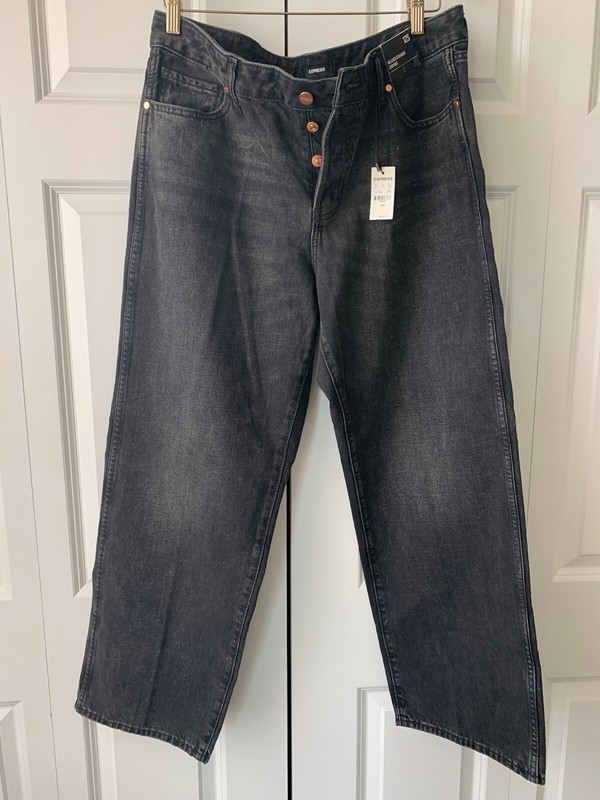 Express Relaxed Straight Low Rise 12S Button Fly  Black Women Jeans NEW w/ Tags!