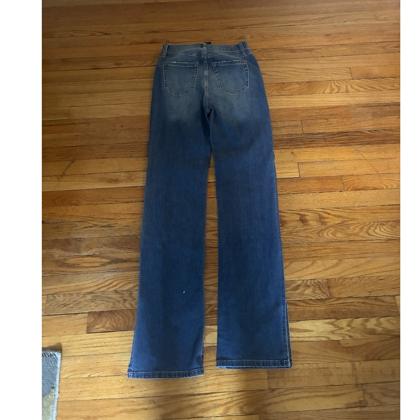 Fashion Nova Women’s Straight Jeans M Regular Medium Wash Blue Denim 5-Pocket