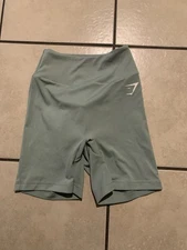 Gymshark Womens High-Waisted Scrunch Seamless Workout Shorts XS Green Yoga