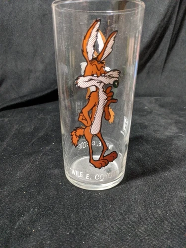 Vintage Wile E Coyote Pepsi Warner Bros Looney Tunes 1973 Collector Glass 16oz