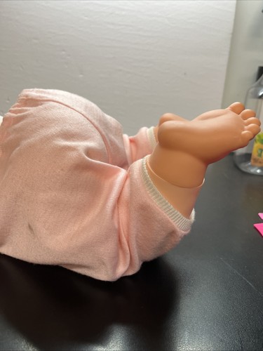 Vintage 1988 Irwin Toys Oopsie Daisy Doll Crawls Falls Cries Gets Back Up G1 - Picture 4 of 8
