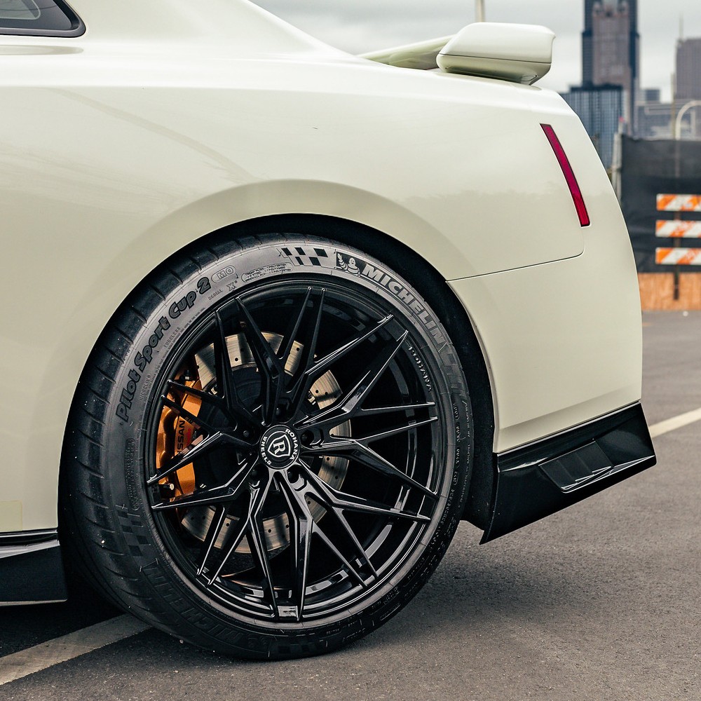 Bentley Continental Front Wheel Black
