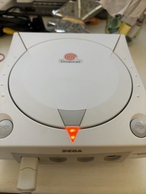 Sega Dreamcast HKT-3020 Video Game Console White