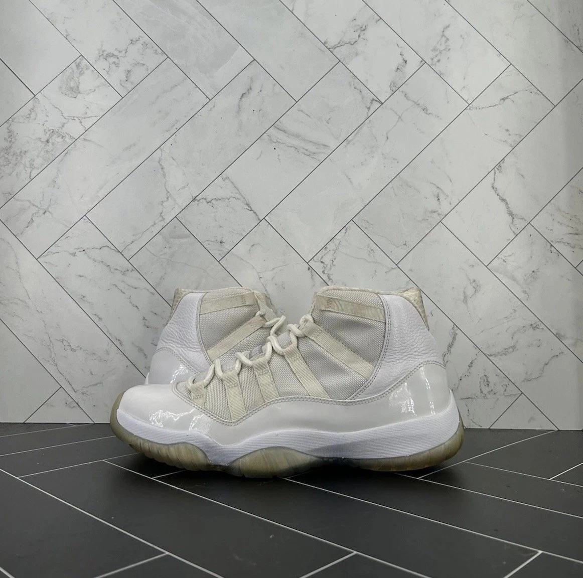 Jordan 11 Retro Silver Anniversary | eBay display picture 2