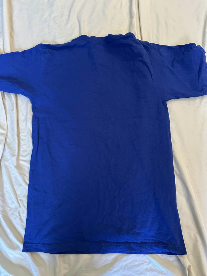 Camiseta Temporada Inaugural 2010 New York Giants MetLife Stadium Propiedad de NFL Bl Foto 2 de 2