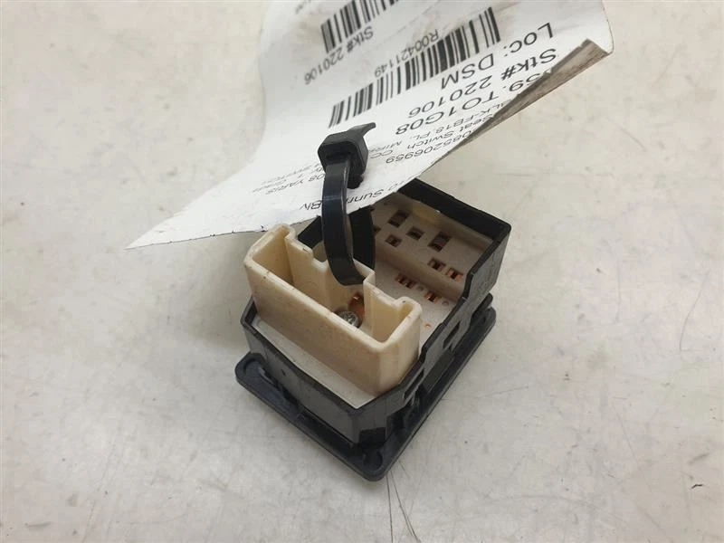 Toyota Yaris 2008 1,5 L interruptor de control del espejo retrovisor  Foto 2 de 4