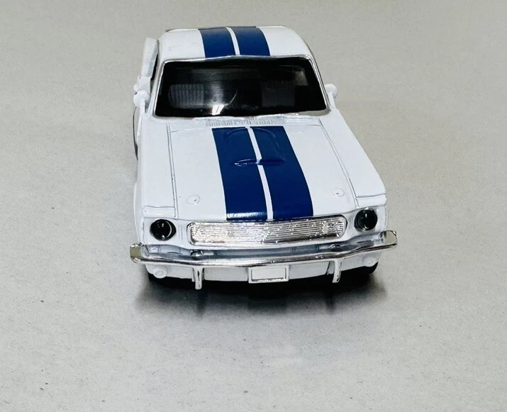 1/32 Scale 1966 Shelby GT350, New- Ray Diecast Model No Box - Image 4 of 4