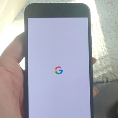 Google Pixel Black Bar Smartphone, Google Logo Boot Screen, 12.0-15.9MP Camera